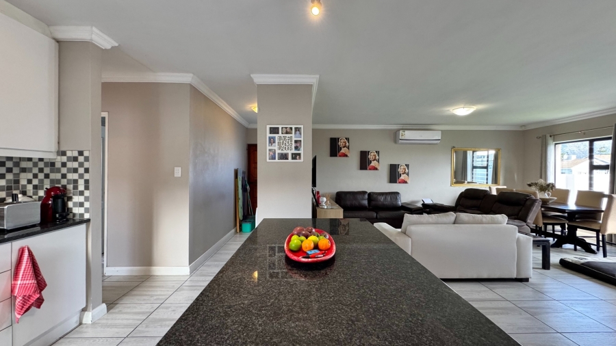 3 Bedroom Property for Sale in Fairview Eastern Cape